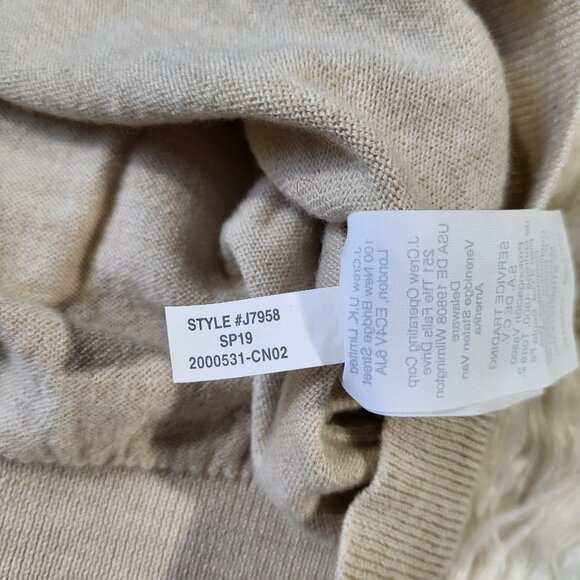 J. Crew Merino Wool V-Neck Sweater Size Medium -‎ Style J7958 - Picture 7 of 14